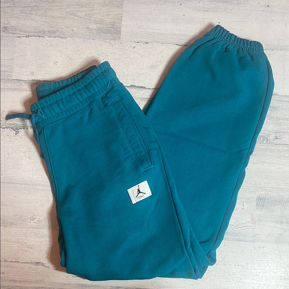 air jordan loose fit teal jogger size XS